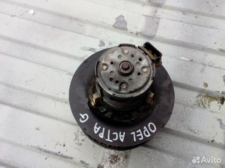 Моторчик отопителя Opel Astra G 98-04