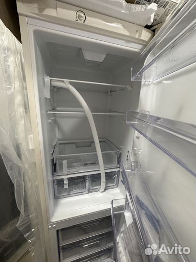 Холодильник indesit новый высота 180см