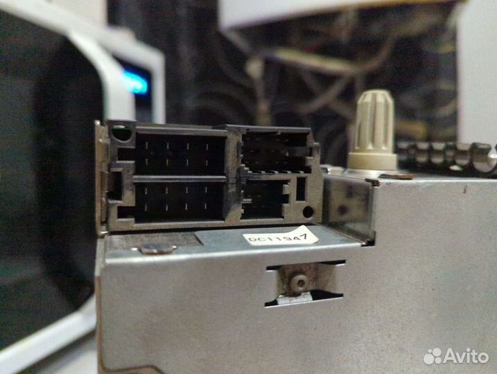 Магнитола логан 1