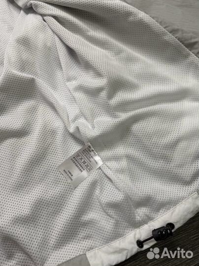 Ветровка Nike acg