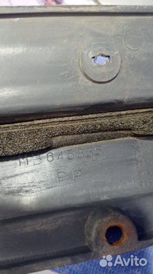 Накладка на порог Mitsubishi Pajero 2 внедорожник