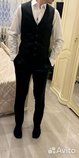 Костюм мужской классический тройка