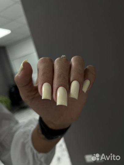 Маникюр- педикюр