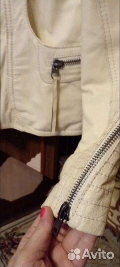 Куртка кожаная женская