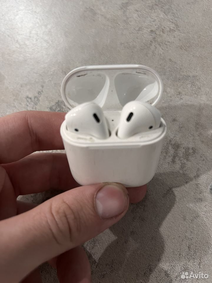 Airpods 2