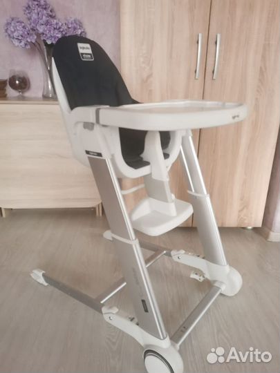 Стульчик для кормления inglesina