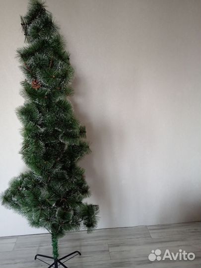 Елка искусственная 210см