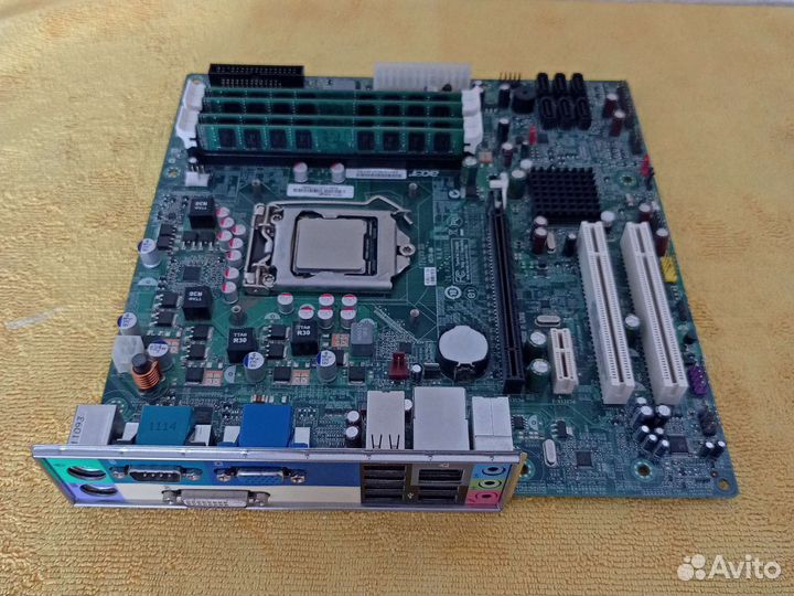 Материнская плата 1156 с памятью 8 Гб + процессор