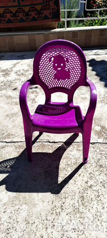 Детский стульчик со столиком для малыша