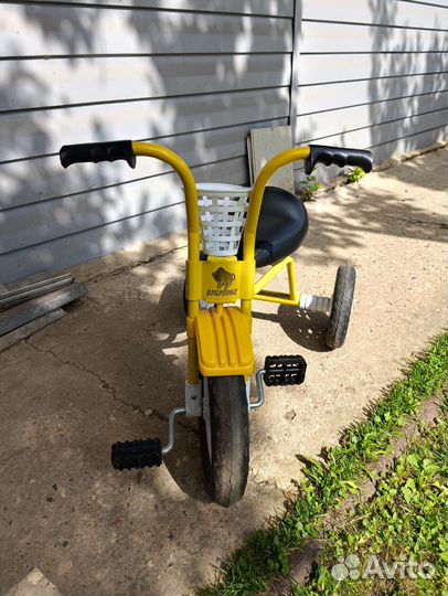 Трехколесный велосипед детский