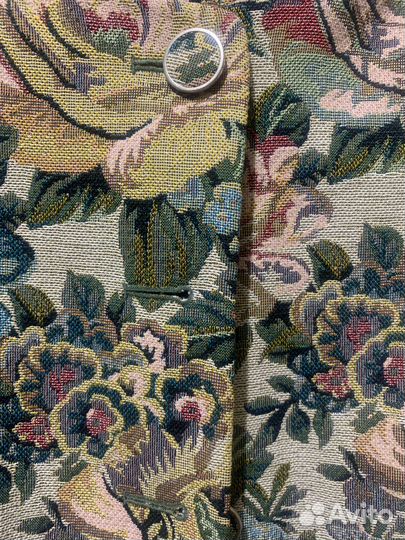 Гобеленовый жакет