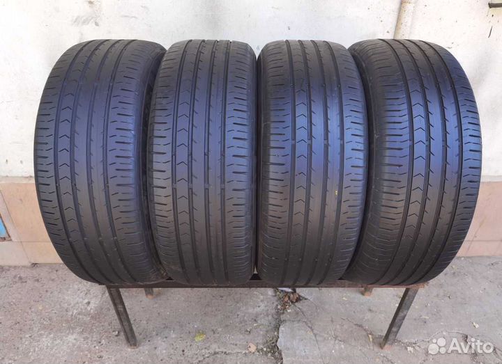 Continental ContiPremiumContact 5 215/55 R17 94V