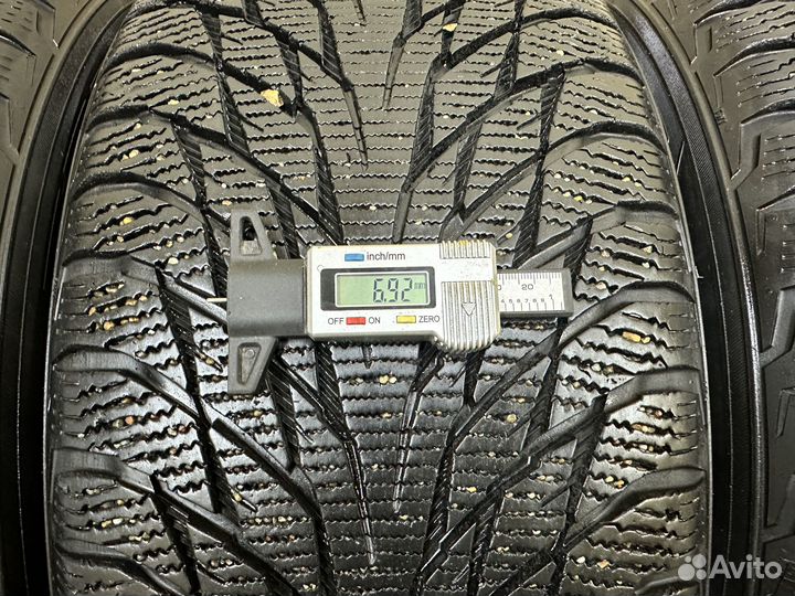 Nokian Tyres Hakkapeliitta R2 245/50 R18