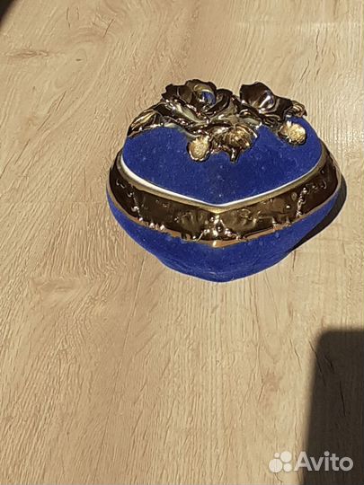 Шкатулка Чашечка