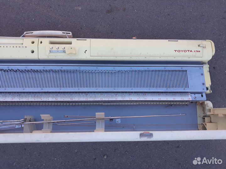 Вязальная машинка Toyota ks858