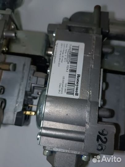 Будерус газовый клапан Honeywell VR4601C