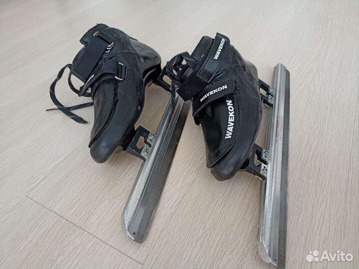 Конькобежные коньки Wavekon