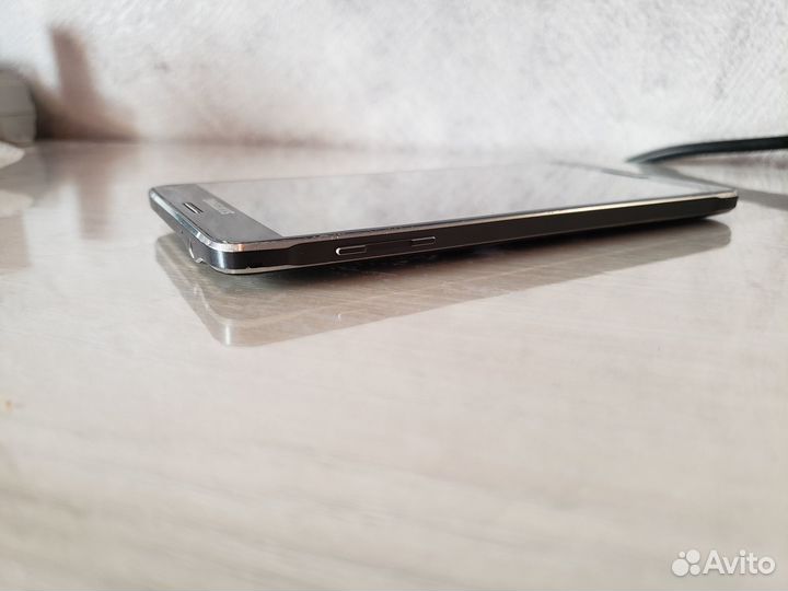 Samsung Galaxy Note 4 SM-N910C, 3/32 ГБ