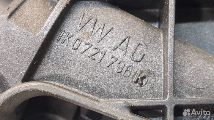 Педаль сцепления Volkswagen Passat 7 Европа, 2011