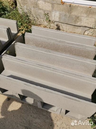 Лоток бетонный водоотводный, Кольца жби