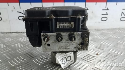 Блок ABS hyundai santa FE 2 (ZEA38KW01)