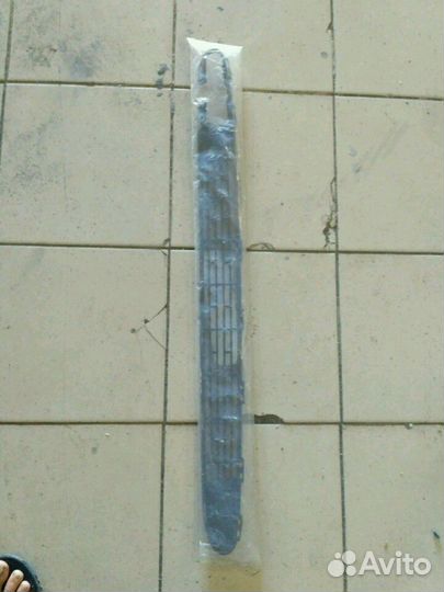 Решетка бампера нижняя на мерседес а 160