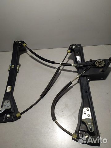 Стеклопод. вод. двери Volkswagen Polo 2015 г