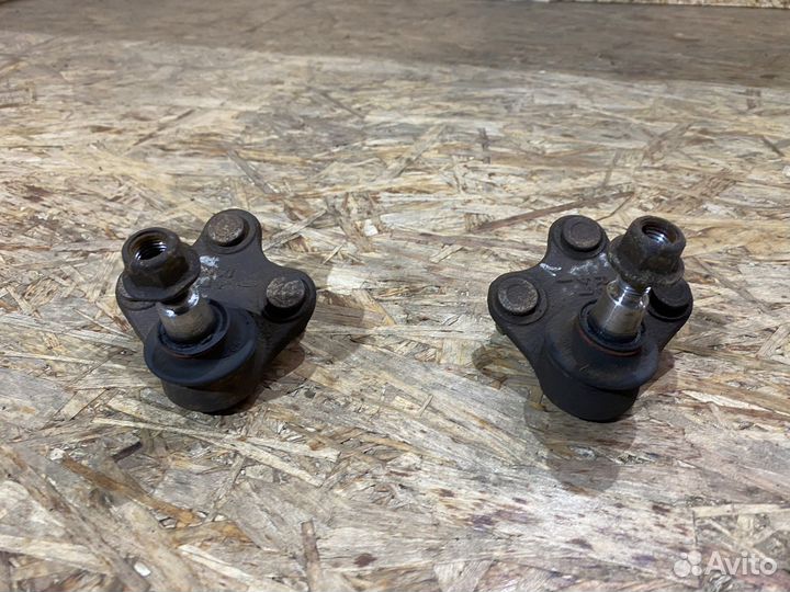 Шаровая опора VW Polo Skoda Rapid Fabia 2