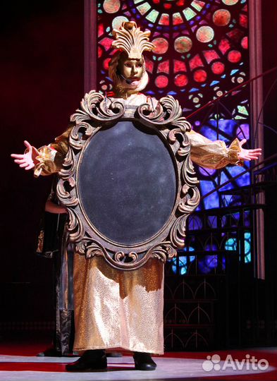 Карнавальный костюм взрослый мужской женский