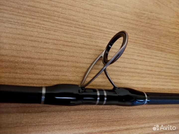 Продам спиннинг и катушку