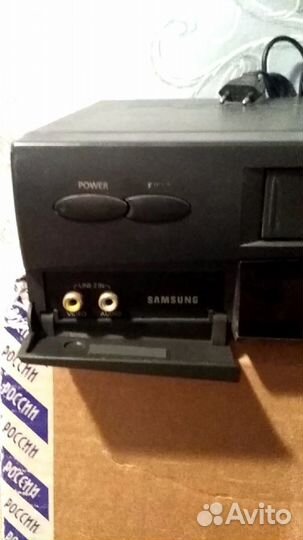 Видеомагнитофон