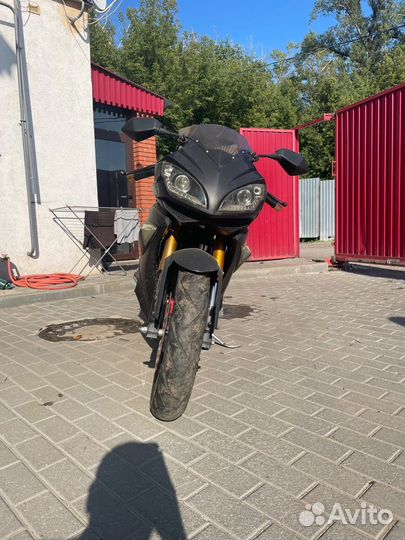 Фалькон 250