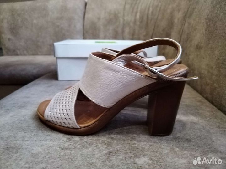 Босоножки женские 37р