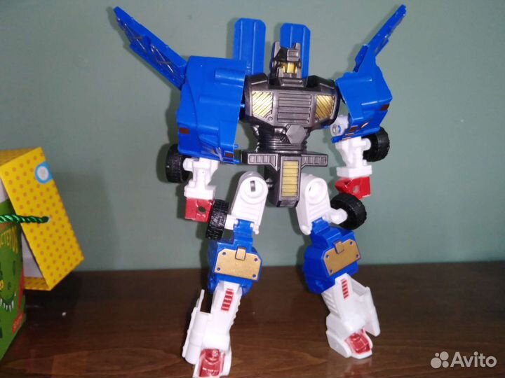 Игрушки и настольная игра