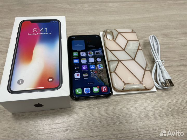 iPhone X, 64 ГБ