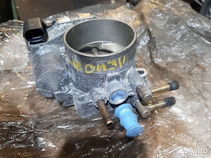 Заслонка дроссельная Ауди A6 C5 A4 B5 А6 С5 2.4