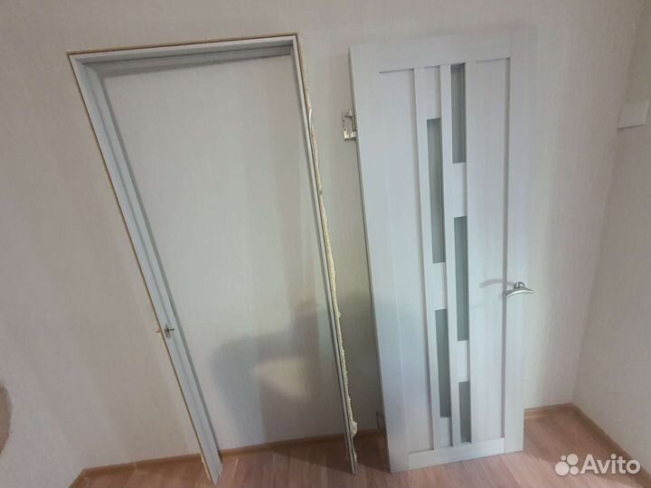Дверь межкомнатная со стеклом