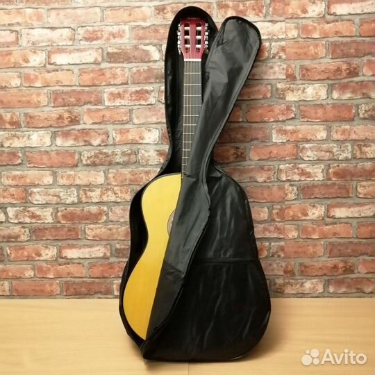 Чехол новый на гитару легкий водонепроницаемый