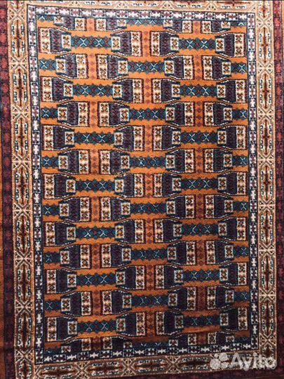 Ковер шерстяной