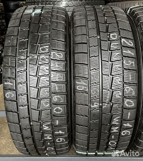 Dunlop Winter Maxx WM01 215/60 R16