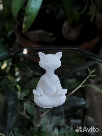 Фигурка для флорариума, Медитирующий котик