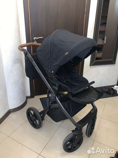 Коляска Roan Bloom