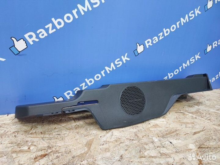 Обшивка багажника задняя левая Renault Dokker