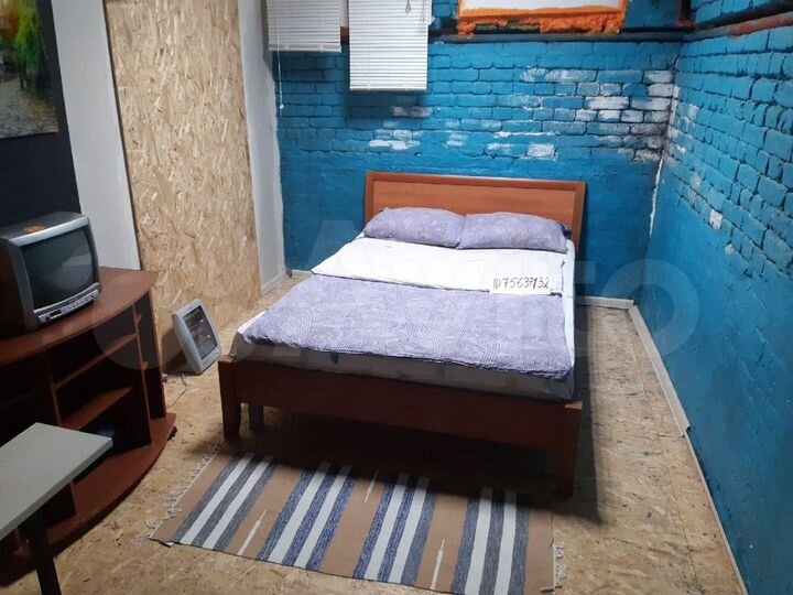 Комната 16 м² в 5-к., 1/5 эт.