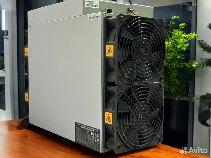 Antminer S19 Pro 110 TH/s бу / ровная добыча