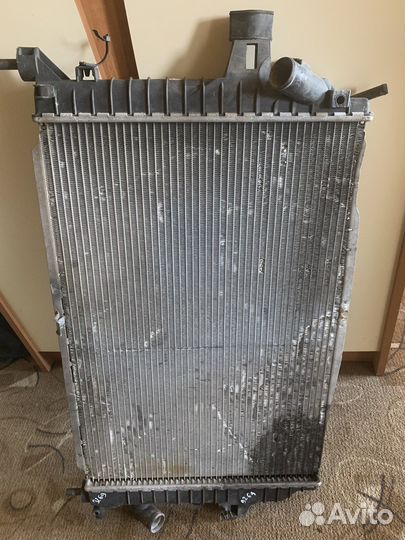 Радиатор охлаждения двигателя Opel Astra h