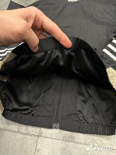 Спортивный костюм adidas