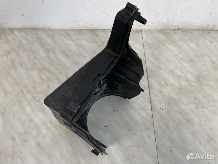 Крышка воздушного фильтра Ford focus 3