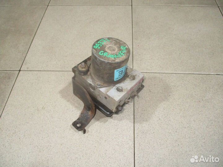 Блок ABS (насос) Hyundai Grandeur 4 (TG)