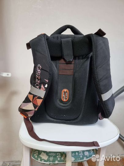 Школьный рюкзак grizzly